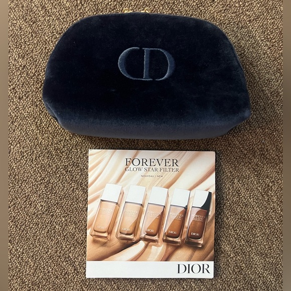 Dior Handbags - Dior beauty pouch NWOT
